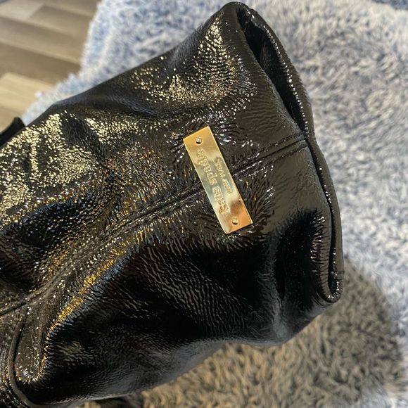 KATE SPADE SLEEK BLACK PATENT LEATHER HANDBAG CLAVERLY MARYANNE SHOULDER BAG - Picture 14 of 16
